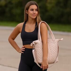 NWOT Peloton x Oliver Thomas Kitchen Sink Pink Quilted Gym Bag